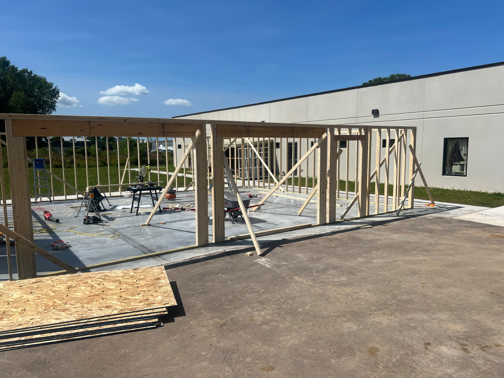 Neenah Animal Shelter Outbuilding