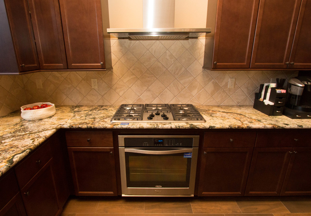 Kitchen - rustic kitchen idea