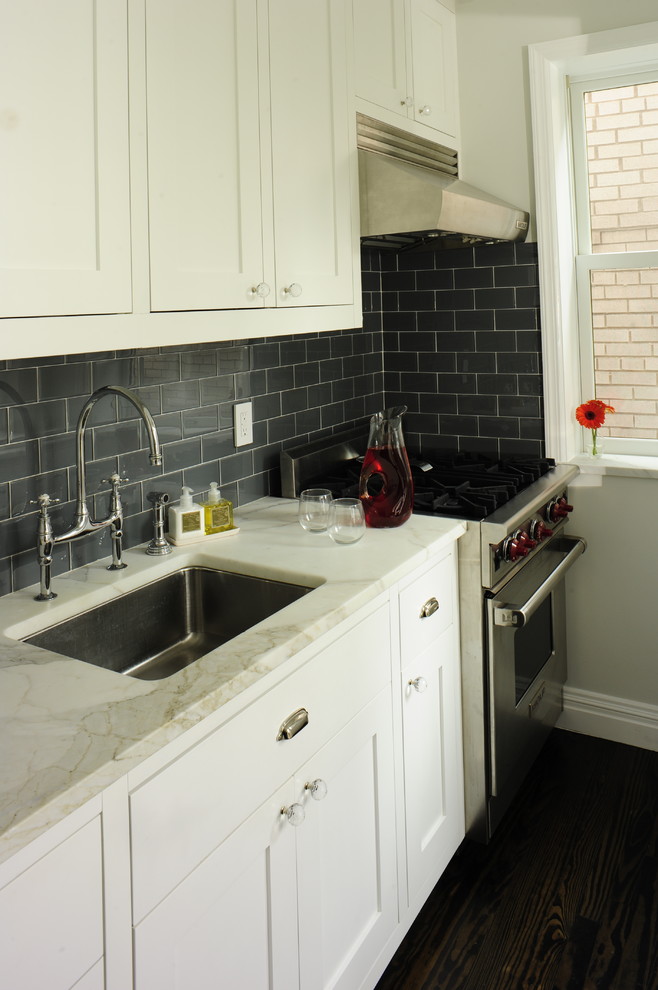 Photo of a transitional kitchen in New York.