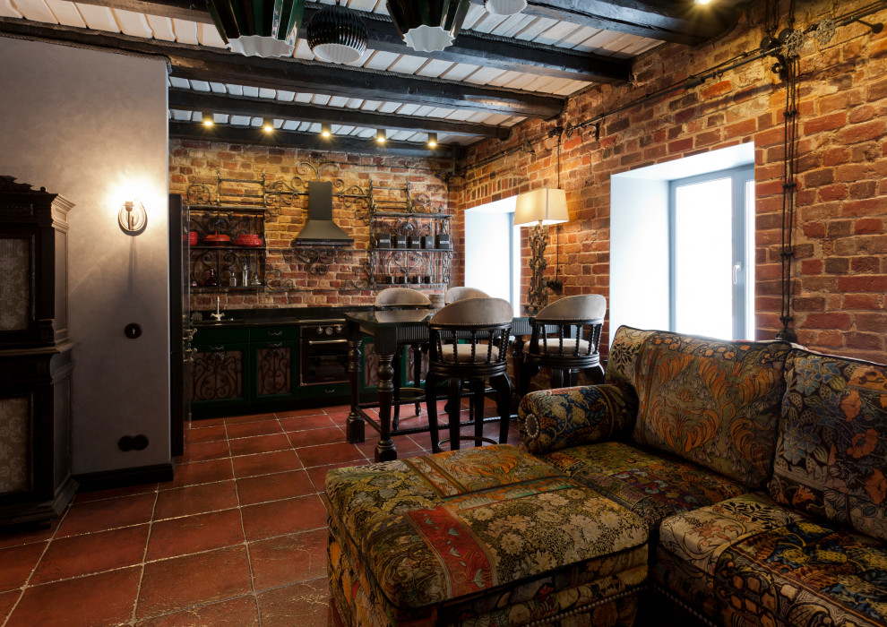 Фотографии квартиры в старинном особняке