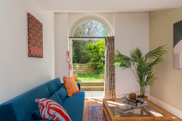 Home Staging Project: Cave Court eclectic-living-room