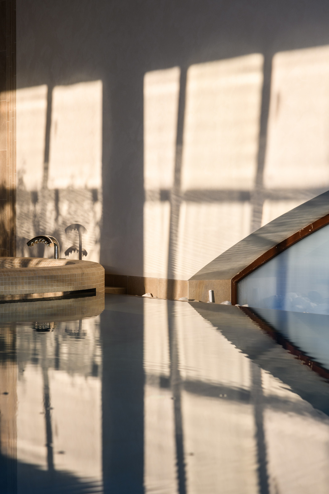 Бассейн в частном доме