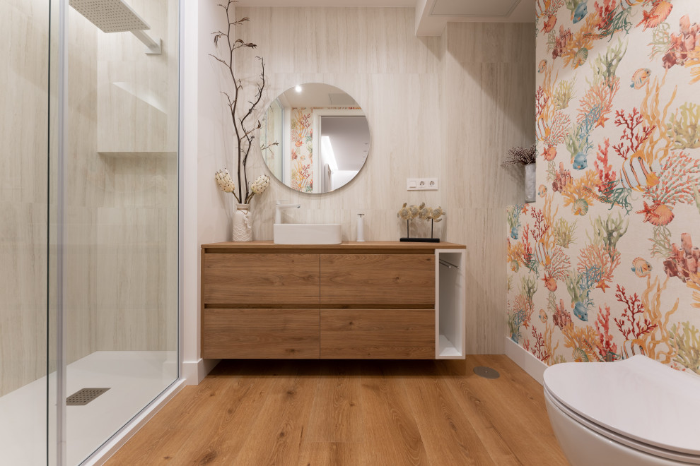 Atico "capricho" con algunos muebles de familia.
