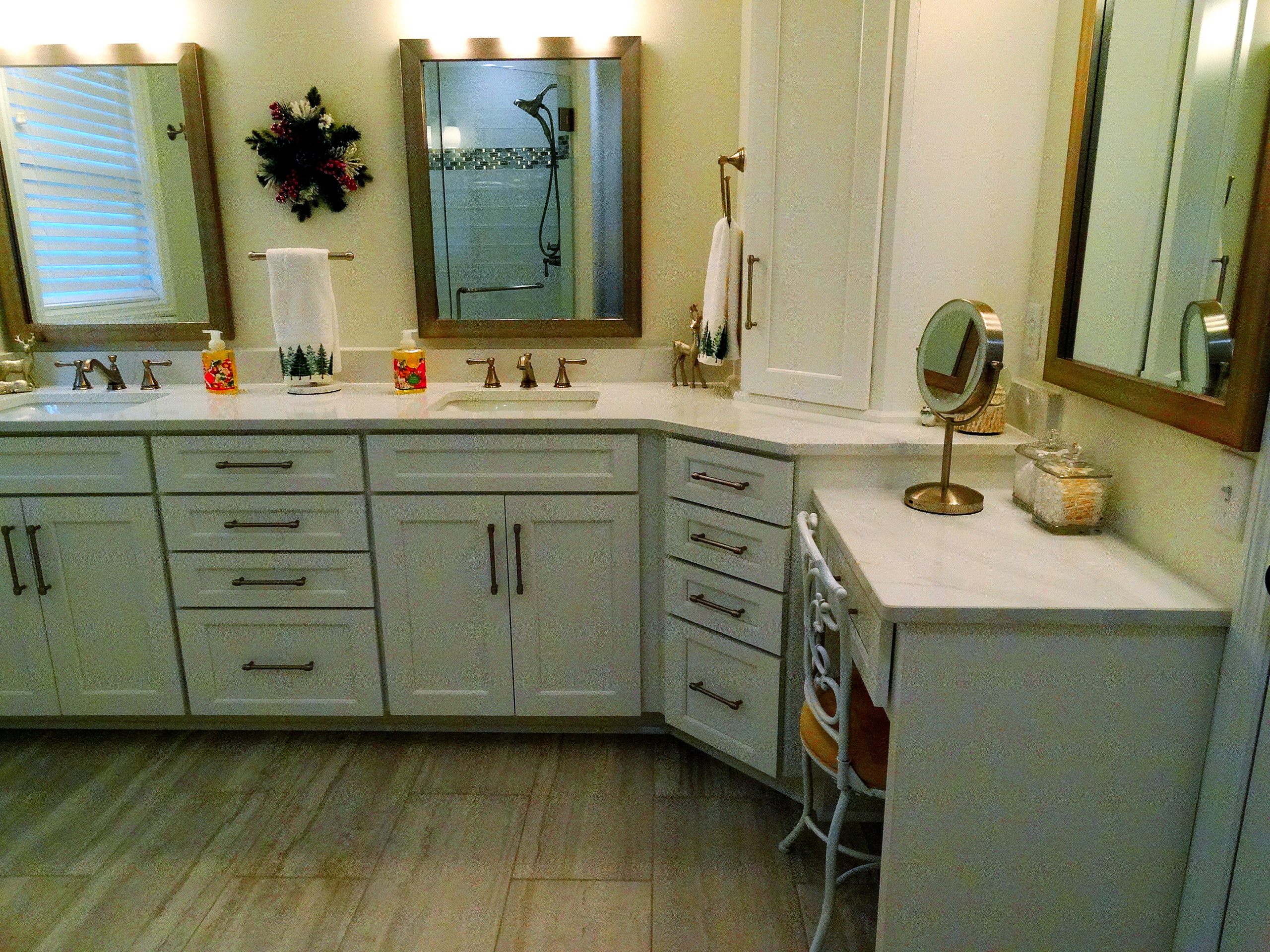 New Berlin Residence - Kitchen and Master Bath Remodel