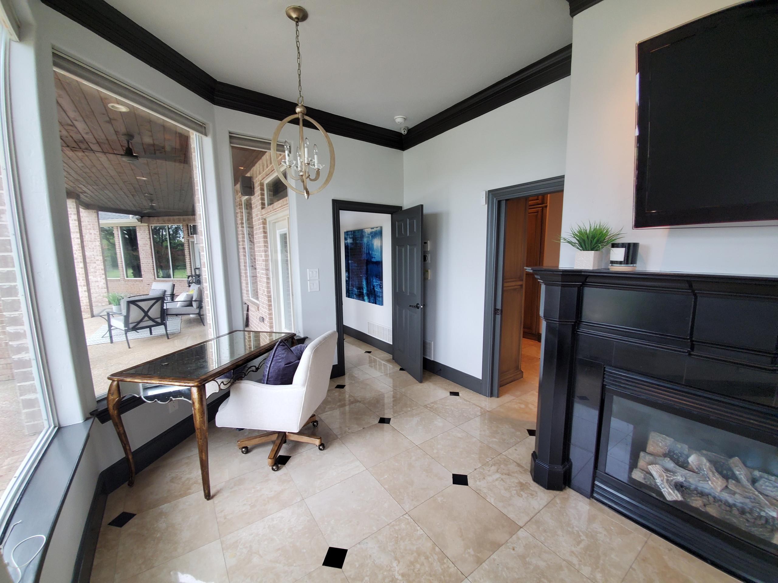 Remodel: Fairway Transitional Transformation