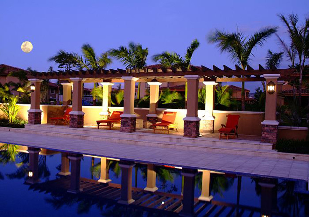 Photo of a contemporary pool in Miami.