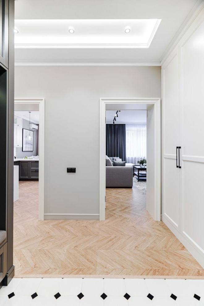 Холл английская классика с элементами неоклассики