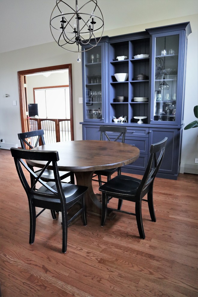 Kitchen - kitchen idea in Chicago