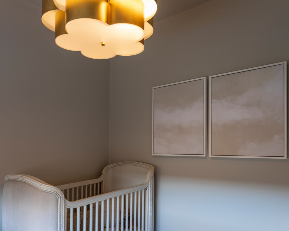Свежая идея для дизайна: большая комната для малыша в современном стиле - отличное фото интерьера