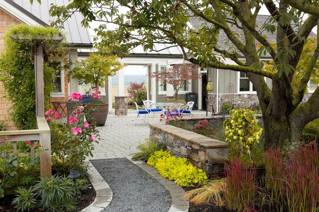 Eclectic Landscape Seattle Path to outdoor dining terrace. eclectic-landscape