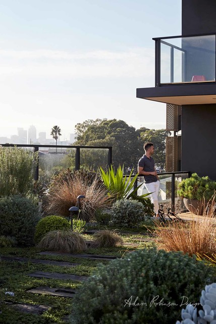 Rozelle &mdash; Rooftop hardscaping and drought tolerant planting industrial-garden