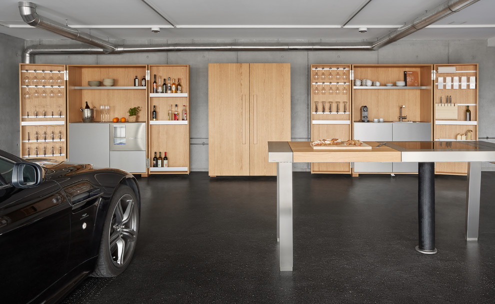 Garage als Arbeitsplatz, Studio oder Werkraum in Stuttgart