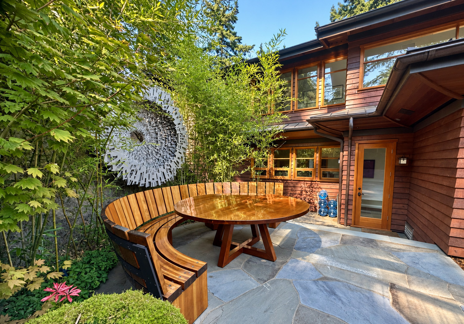 Bowen Island : "Homage to Aker" (Guardian of Entrances)
