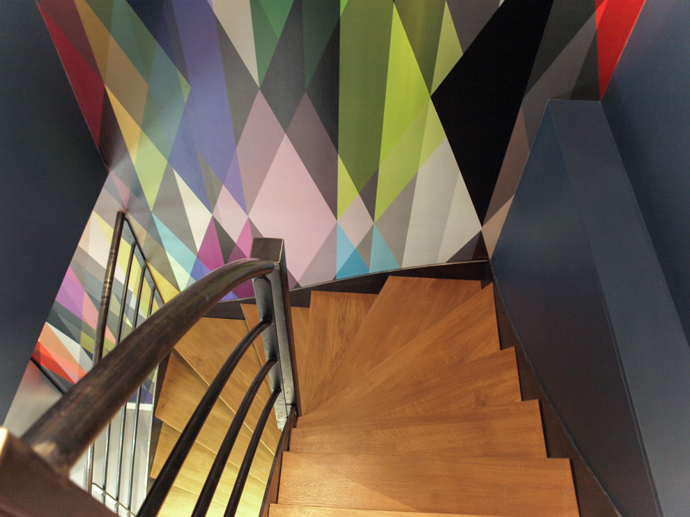 Inspiration for a contemporary staircase in Lyon.