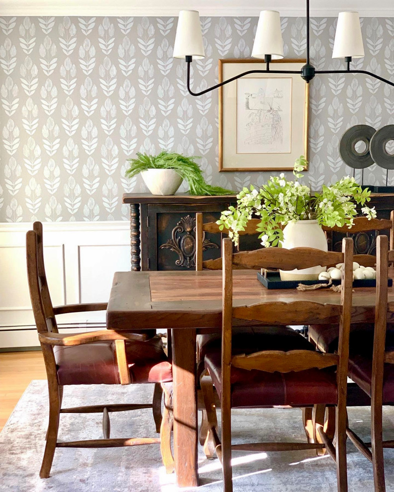 Transitional dining room
