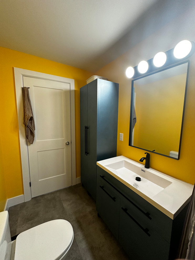 Smith Street - Bathroom