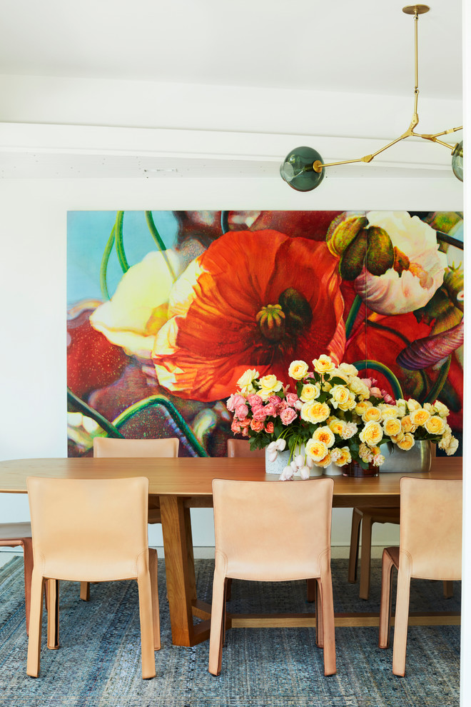 Inspiration for a modern dining room in Sydney.