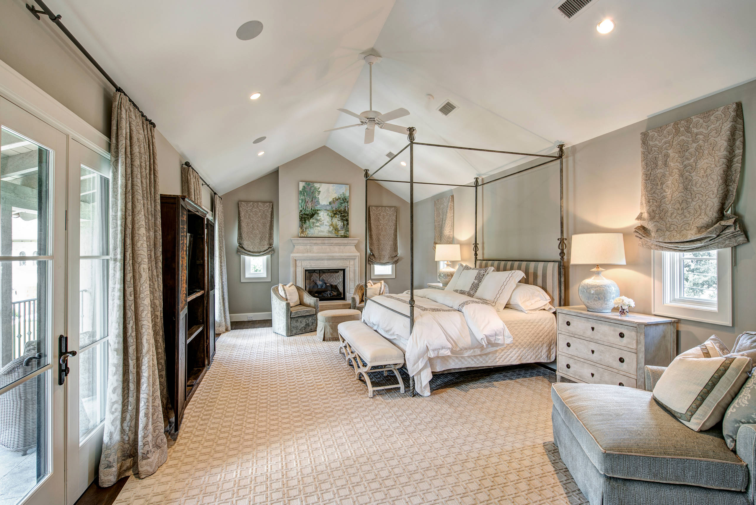 75 French Country Bedroom Ideas You'll Love - January, 2026 | Houzz, image size:2560x1708
