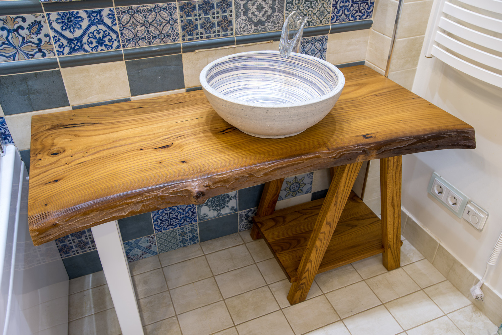 Мебель для яркой квартиры