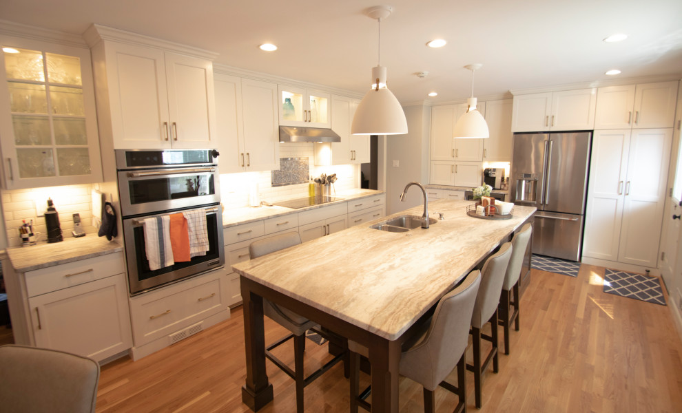 Home design - transitional home design idea in DC Metro