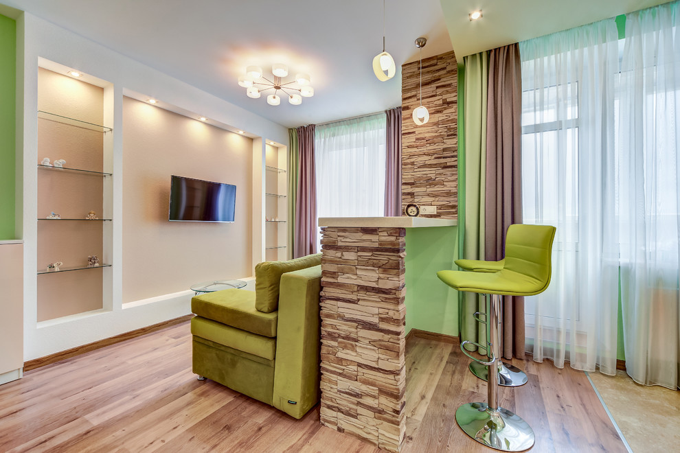 2к квартира, пр. Орджоникидзе, Спб.