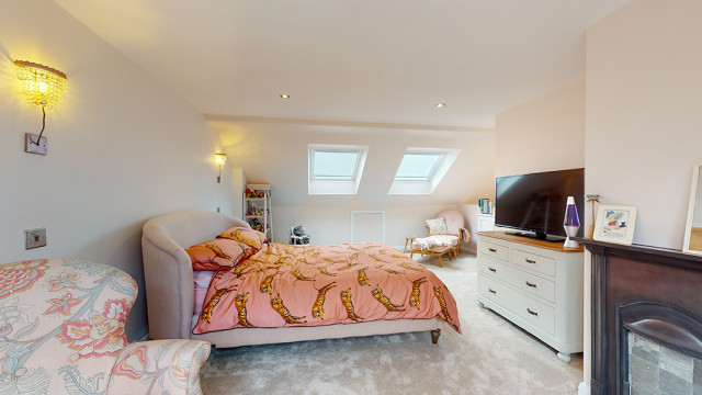 Crawshaw Avenue, Sheffield modern-bedroom