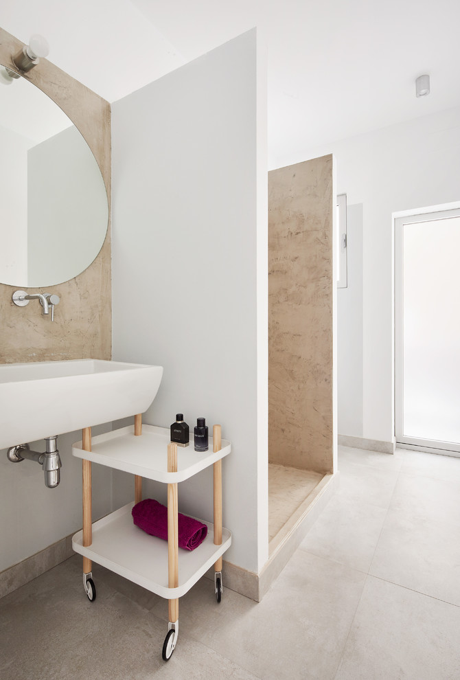 Modernes Badezimmer in Barcelona