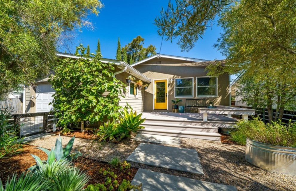 Subdued Modern SLO
