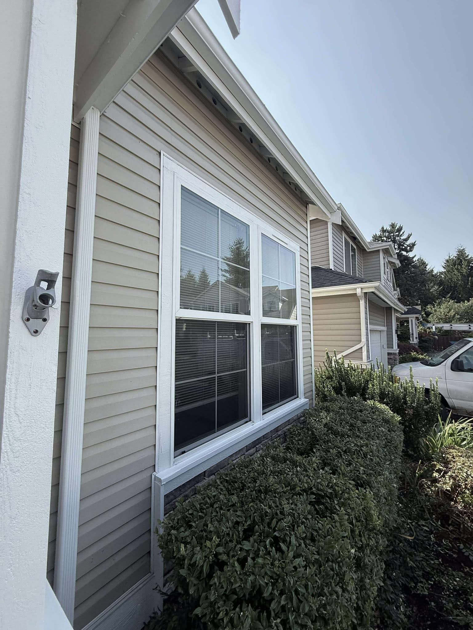 Exterior Wood Repairs & Repaint