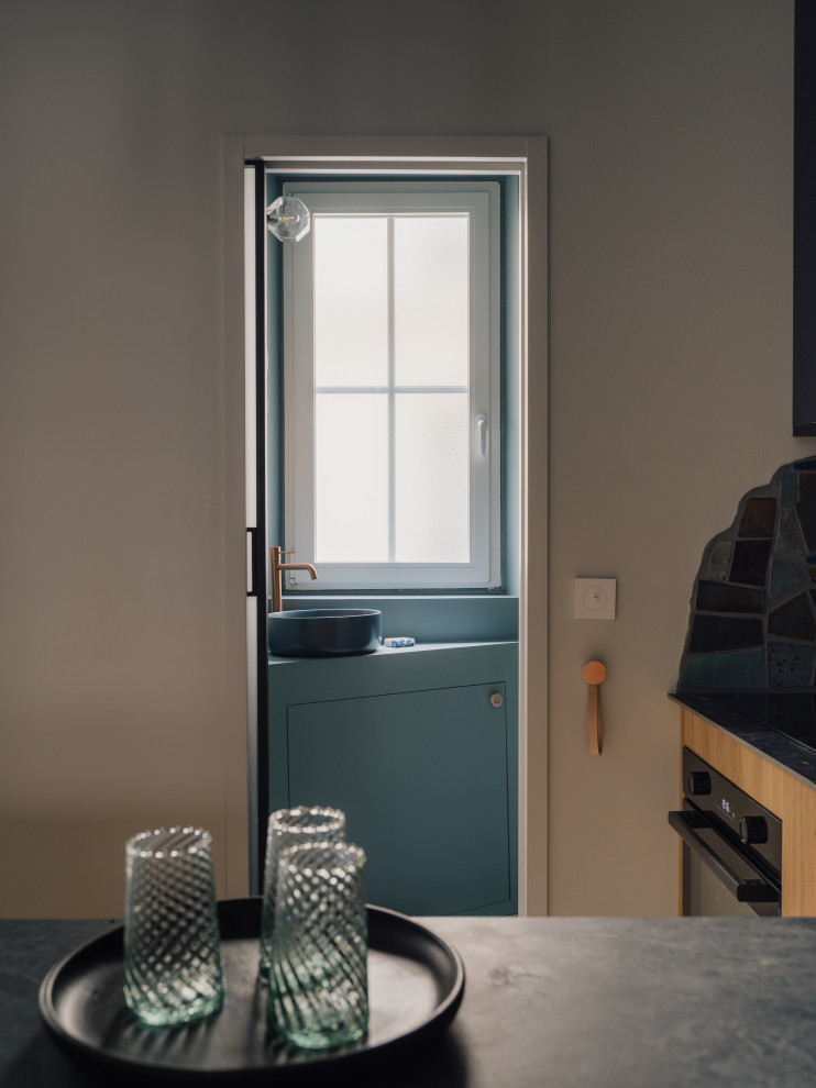 Bleu, ou comment transformer la rudesse en lumière