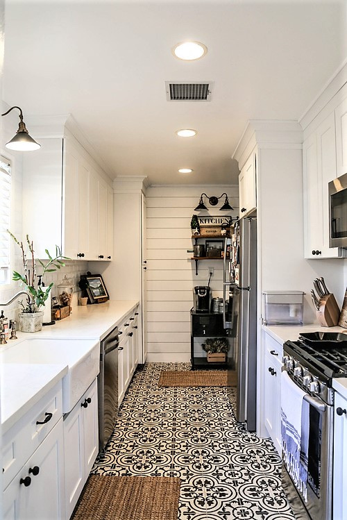 Kitchen remodeling