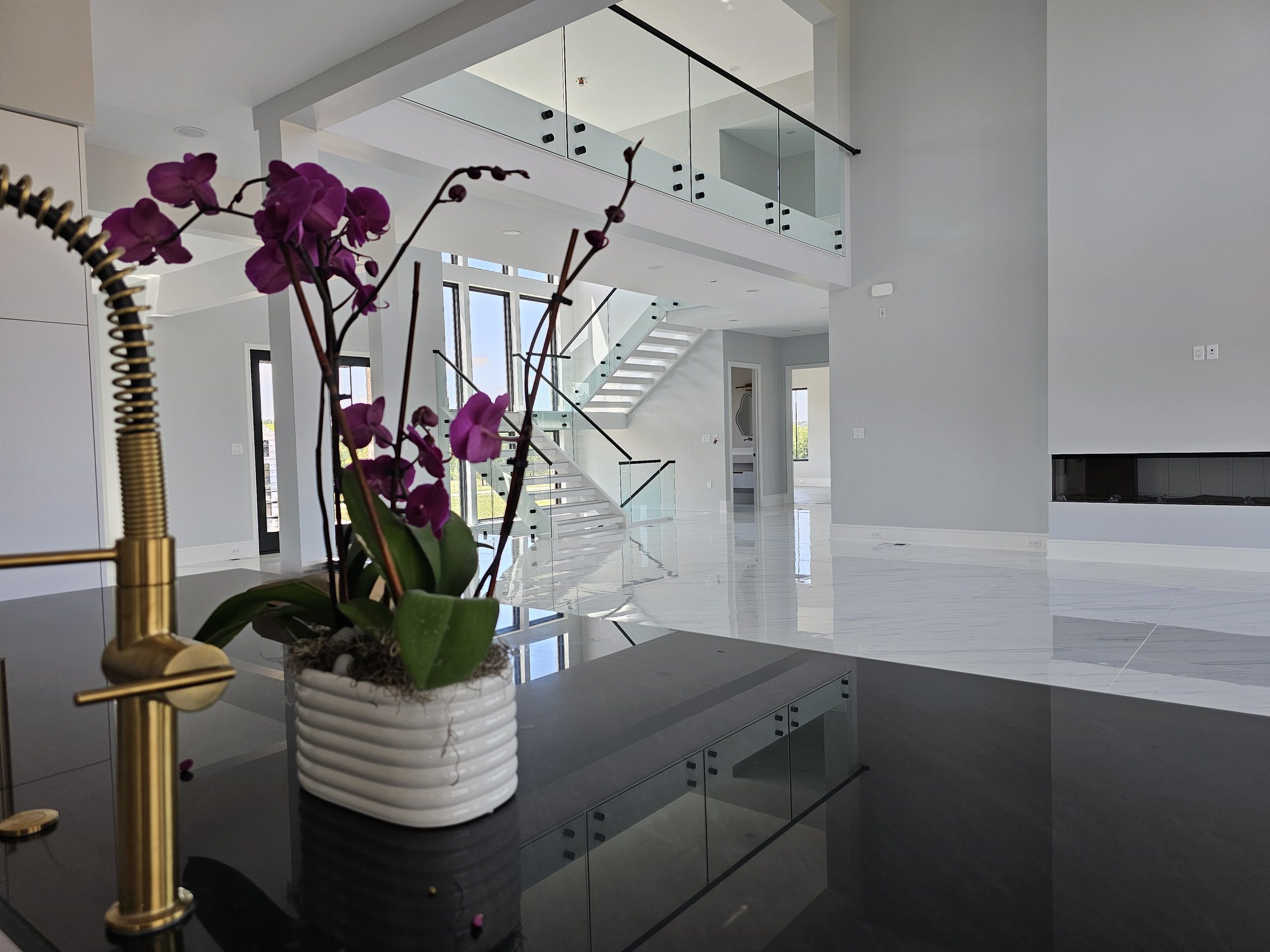 125_Modern Open Rise Stair with Glass Balustrade, Aldie, VA 20105