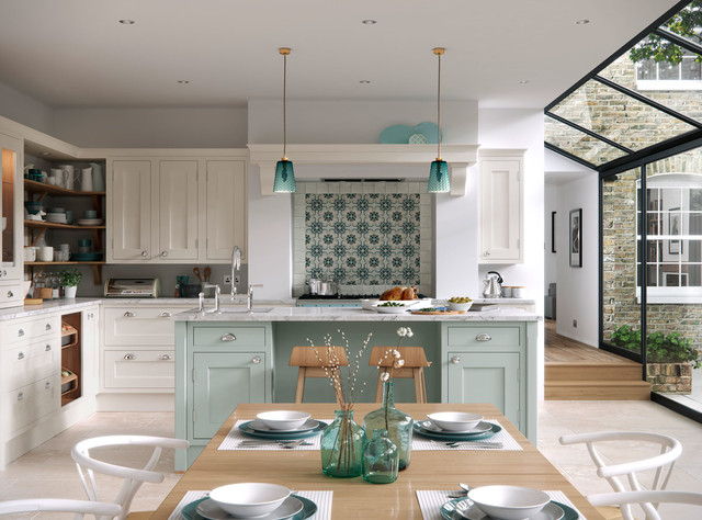 Luxury in-frame kitchen country-kitchen