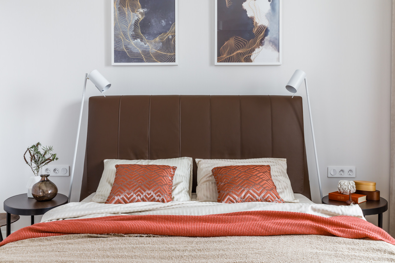 Точка белого (фотографии спальни)