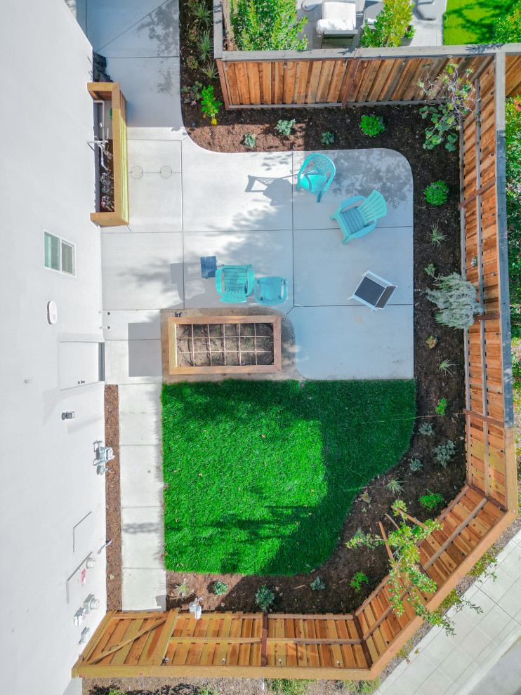 Crocker Village Side Yard Project