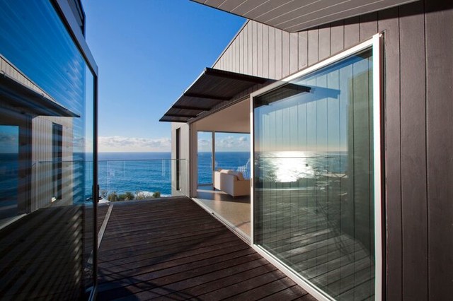 Dee Why contemporary-traedaeck