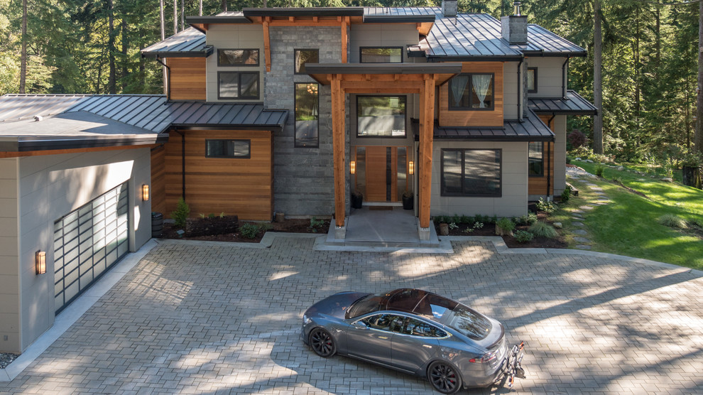 Inspiration for a modern exterior in Vancouver.