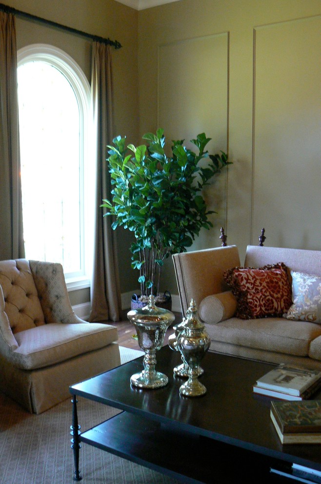 Traditional living room in San Luis Obispo.