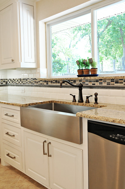 Kitchens transitional-kitchen