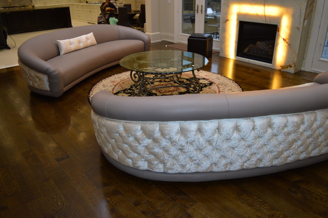Oval Sofas Leather modern-vardagsrum