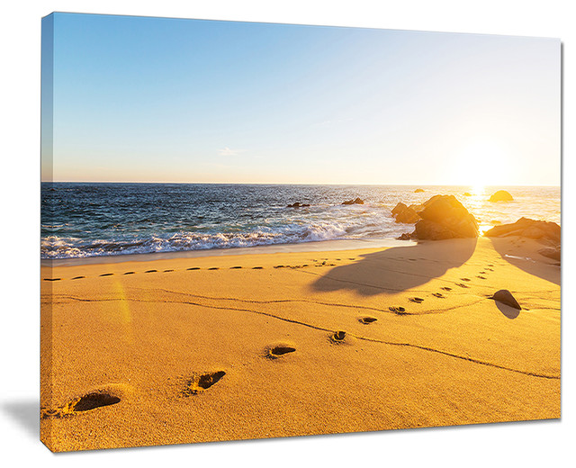 Large Footprints On Beach Sand Modern Beach Canvas Art Print Beach Style Prints And Posters By Design Art Usa
