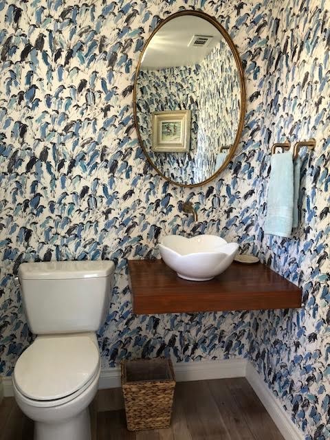 Cota De Caza Powder Room