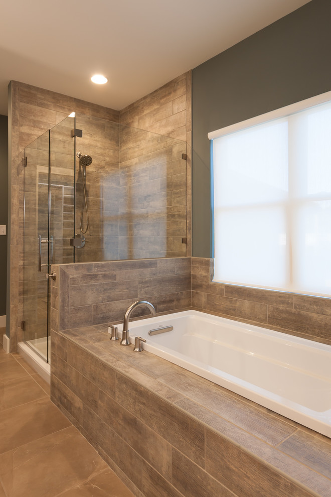 Bathroom - modern bathroom idea in Atlanta