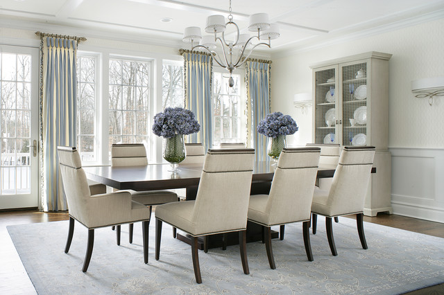 Custom home transitional-dining-room