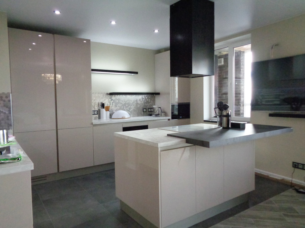 Квартира для семьи с двумя детьми в Волгограде