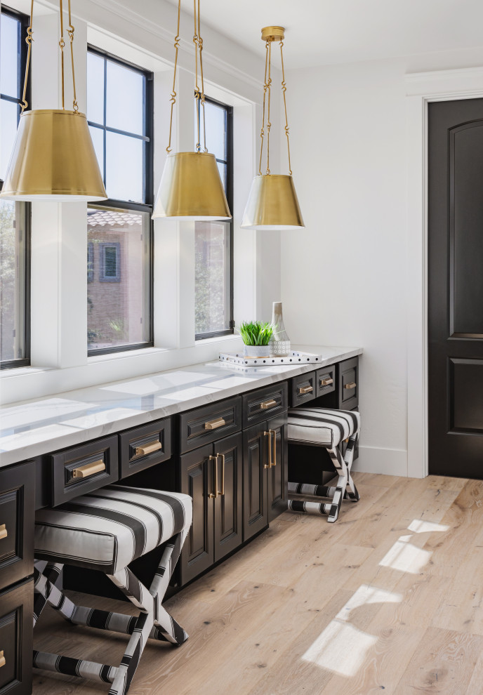 Transitional home office photo in Phoenix