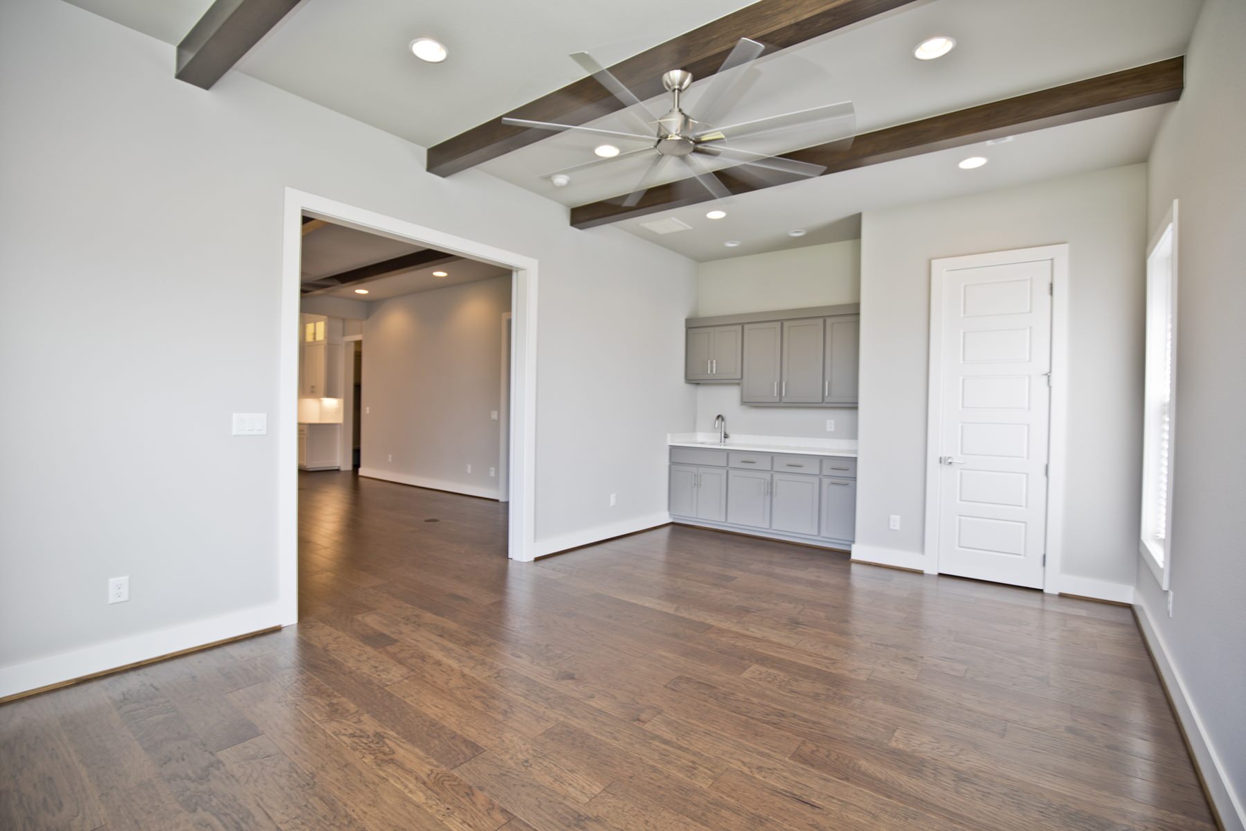 ST120_8703 W Birdsong Lane