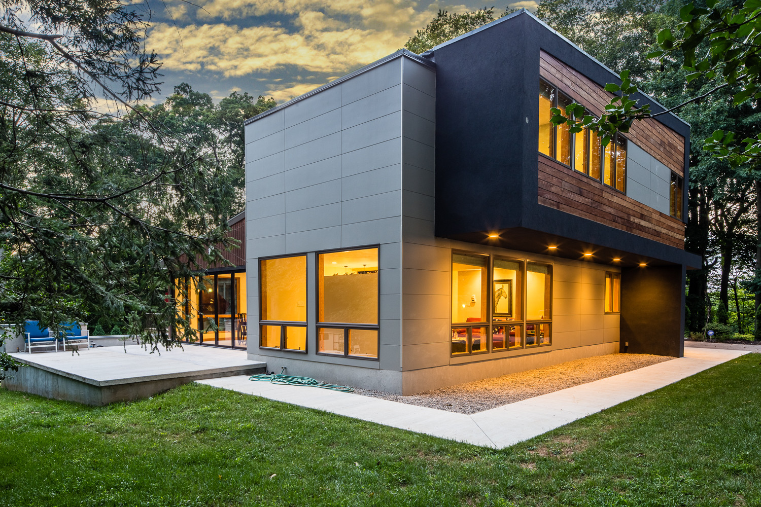 Villanova Modern Home | Design: Bloomfield Architects