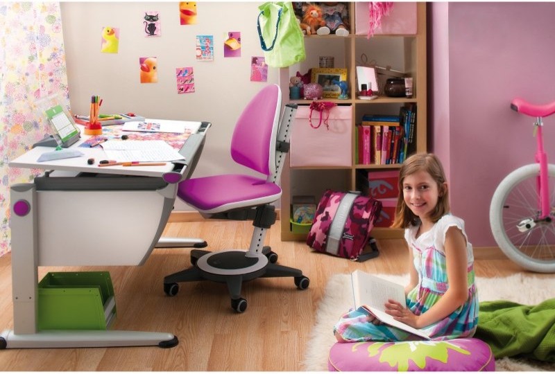 Moll Champion Kids Adjustable Desk Chair in Pink - CHMAX-M