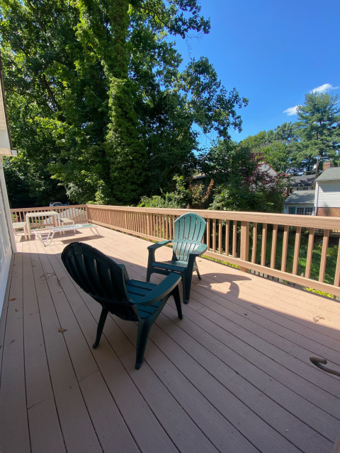 Decks | Wood & Composite Decks contemporary-deck
